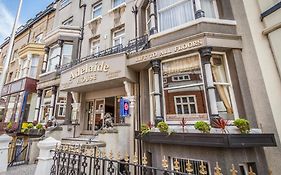 Adelaide House Hotel - Opposite Winter Gardens, Town Centre